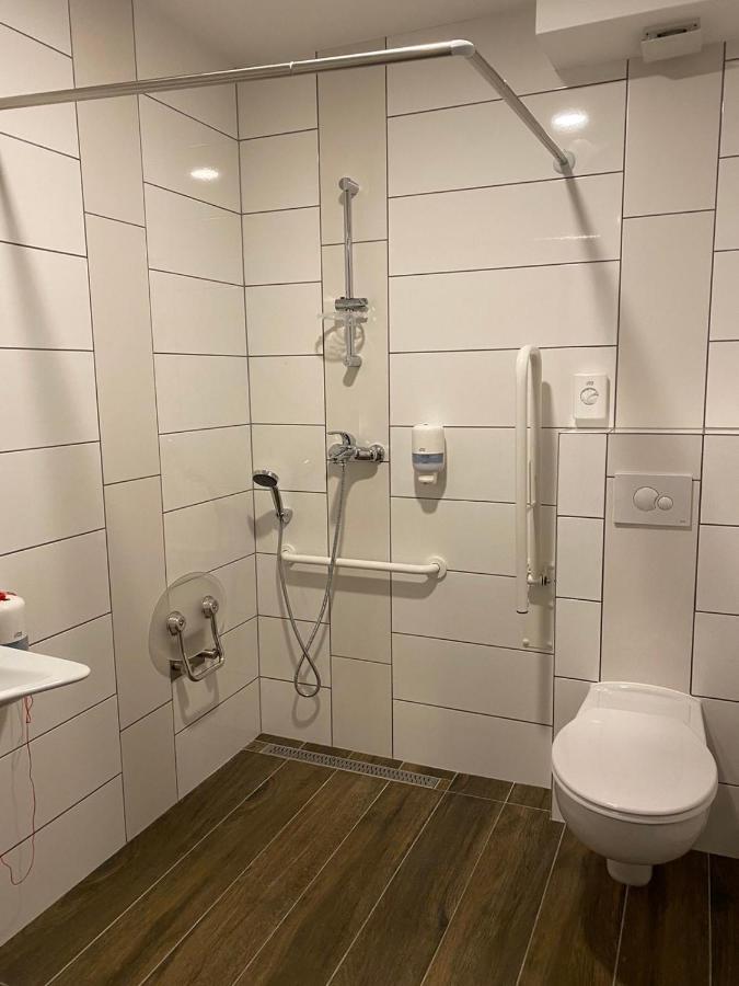 M70 Apartmanhaz Μίσκολτς Εξωτερικό φωτογραφία